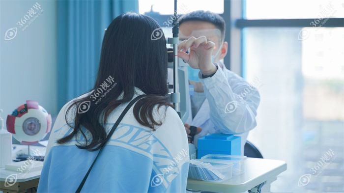 高新英华眼科门诊部医生团队