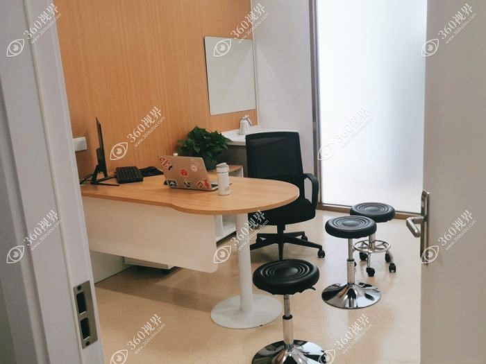 该院的咨询室 该院的咨询室