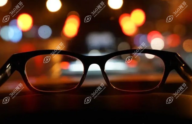 爱尔眼科医院配镜价格表，2024给孩子配一副眼镜的费用500起