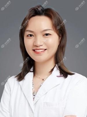 吴刘茜