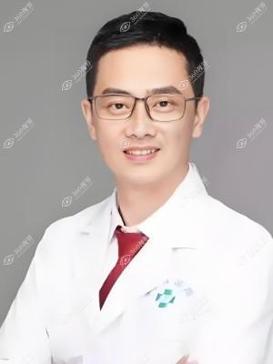 周凌