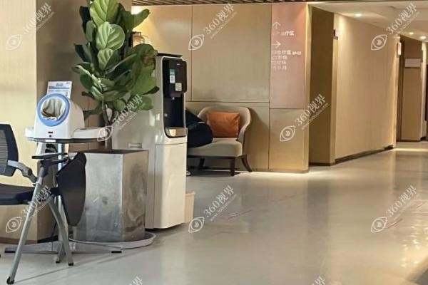 厦门登特口腔医院种植牙价格表