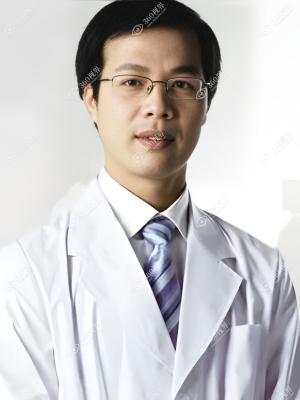 庄蔚强