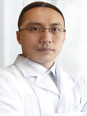 张岩