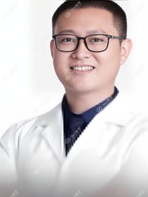 窦占权