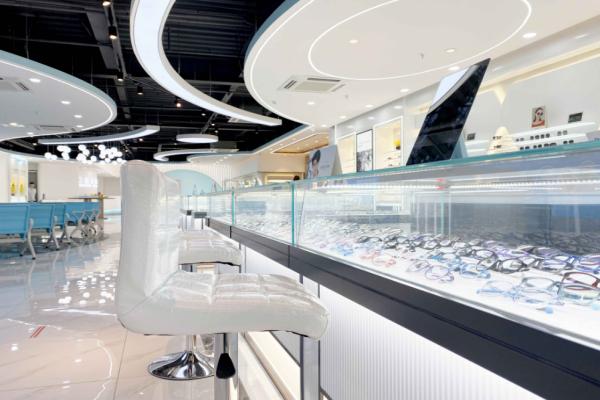 贵阳明川眼科医院怎么样？排名靠前口碑好，近视手术价格合理，全年无休超方便！ 