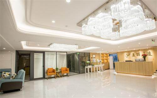 南宁梵成医疗美容谢活生院长技术怎么样？经验丰富效果好，多方式可预约安心变美！ 