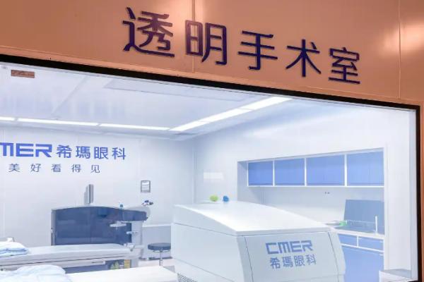 林顺潮和张少冲谁厉害？各有优势难定胜负，林顺潮在白内障、屈光与张少冲眼底病形成互补关系