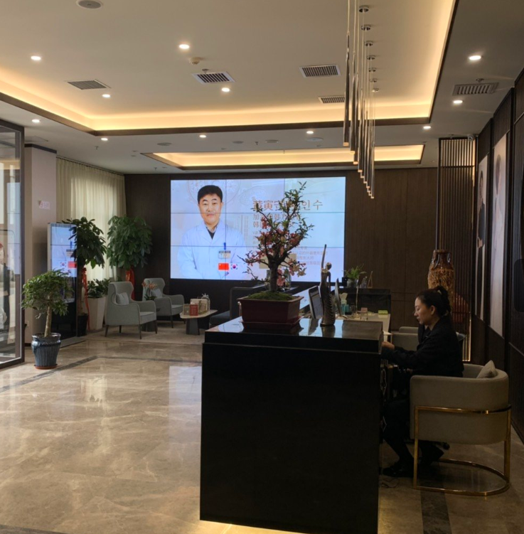 北京加减美靠谱吗？V 美减龄价格、医生口碑全测评：黄寅守院长拉皮技术好收费透明