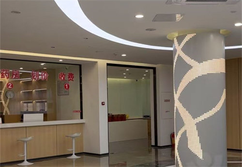 云浮口腔医院深浅不同龋齿对应补牙材料选型咨询依托市人民医院保髓技术与连锁美学修复优势精准匹配